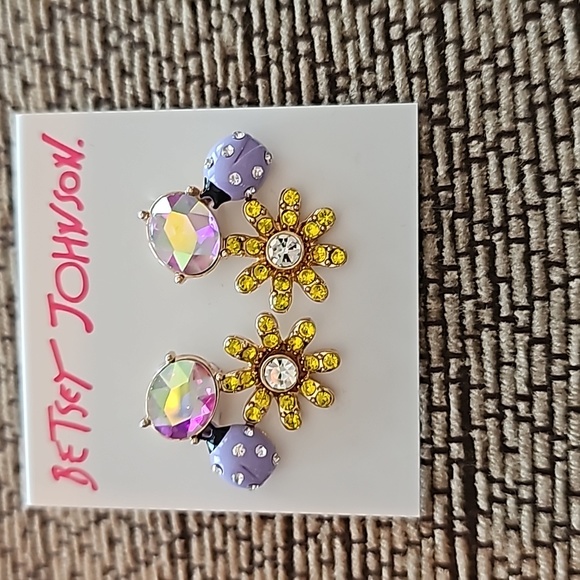 Betsey Johnson Ladybug Pedals Earrings - Picture 4 of 4